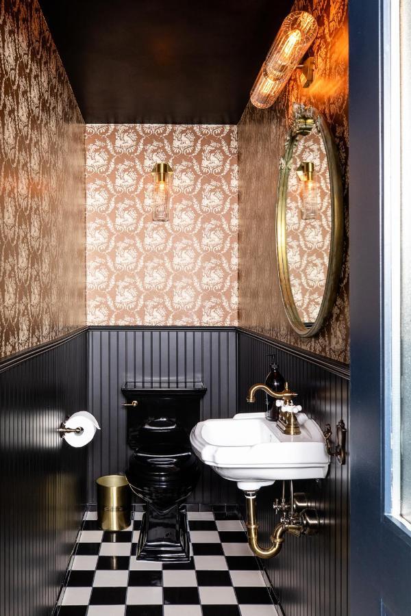 Np Boutique Lodge ビッグ・ベアー・レイク エクステリア 写真